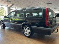Second-hand Volvo 850 170 CP (125 kW) 1996 Negru Break