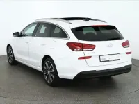 Gebraucht Hyundai i30 Style 136 PS (100 kW) 2019 Polar white Kombi