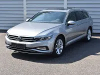 Gebraucht VW Passat Elegance 150 PS (110 kW) 2023 Silber Kombi