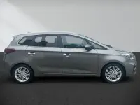 Gebraucht Kia Carens Vision 166 PS (122 kW) 2018 Titaniumsilber metallic Van / Kleinbus