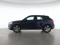 Gebraucht Audi Q2 Advanced Plus 150 PS (110 kW) 2021 Navarrablau SUV