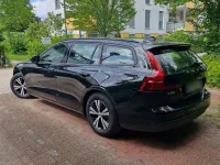 Gebraucht Volvo V60 150 PS (110 kW) 2019 Schwarz Kombi