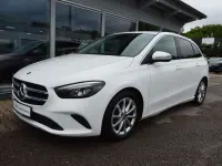 Gebraucht Mercedes B180 Urban 136 PS (100 kW) 2019 Weiß Kleinwagen