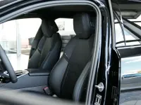 Gebraucht BMW 520 M Sport 197 PS (144 kW) 2025 Saphirschwarz Kombi