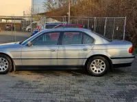 Second-hand BMW 740 245 CP (180 kW) 1999 Berlinǎ