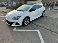 Gebraucht Opel Astra GTC OPC 280 PS (205 kW) 2013 Weiß Coupé