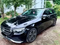 Gebraucht Mercedes E200 163 PS (119 kW) 2021 Schwarz Limousine
