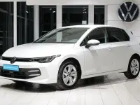 Gebraucht VW Golf VIII Life 116 PS (85 kW) 2025 Weiß Limousine