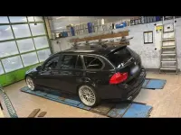 Gebraucht BMW 320 177 PS (130 kW) 2009 Schwarz Kombi