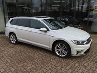 Gebraucht VW Passat Highline 218 PS (160 kW) 2015 Weiß Kombi