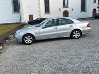 Gebraucht Mercedes 220 150 PS (110 kW) 2004 Silber Limousine