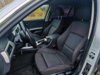 Gebraucht BMW 325 218 PS (160 kW) 2005 Silber Kombi