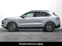 Gebraucht Porsche Cayenne S E-Hybrid 519 PS (381 kW) 2024 Silber SUV