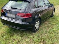 gebraucht Audi A3 Sportback 1.6 TDI Attraction Attraction