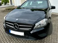 Gebraucht Mercedes A180 Style 122 PS (89 kW) 2014 Schwarz Kleinwagen