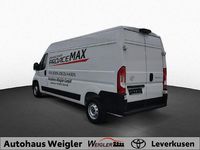 Gebraucht Toyota Proace 140 PS (102 kW) 2024 Icy white Van / Kleinbus
