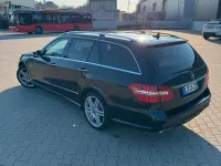 Gebraucht Mercedes E300 Avantgarde 205 PS (150 kW) 2010 Schwarz Kombi