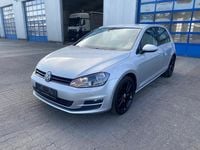Gebraucht VW Golf VII Trendline 110 PS (80 kW) 2015 Silber Limousine