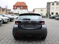 Neu Mazda 2 Center-Line 116 PS (85 kW) 2025 Grau Limousine