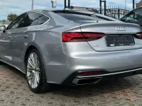 Gebraucht Audi A5 Sportback Sport 163 PS (119 kW) 2022 Silber Kleinwagen