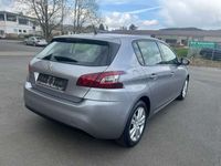 gebraucht Peugeot 308 Active 1,2 12V VTi / Klima / LED