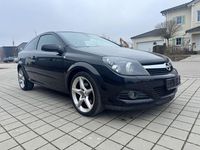 Gebraucht Opel Astra GTC Innovation 125 PS (91 kW) 2009 Schwarz Limousine