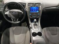 Gebraucht Ford Mondeo Titanium 140 PS (102 kW) 2022 Blau Limousine