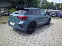 Gebraucht VW T-Roc R-line 150 PS (110 kW) 2022 Petroleum blue metallic (metallic) SUV