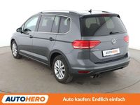 Gebraucht VW Touran Highline 150 PS (110 kW) 2018 Grau Van / Kleinbus