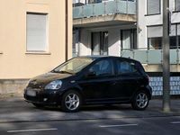 Gebraucht Toyota Yaris 105 PS (77 kW) 2005 Schwarz Kleinwagen