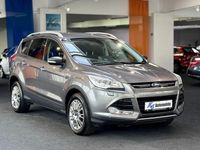 Gebraucht Ford Kuga Titanium 140 PS (102 kW) 2014 Grau SUV