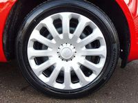 Gebraucht Ford Fiesta Trend 82 PS (60 kW) 2016 Racerot Limousine