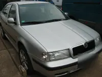 Gebraucht Skoda Octavia 101 PS (74 kW) 2000 Silber Limousine