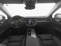 Gebraucht Volvo V60 CC Plus 196 PS (144 kW) 2023 Vapour grey / metallic Kombi