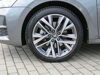 Second-hand Skoda Octavia Selection 204 CP (150 kW) 2025 Gri Berlinǎ