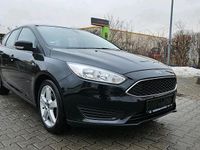 Gebraucht Ford Focus 101 PS (74 kW) 2017 Schwarz Kombi