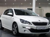 Gebraucht Peugeot 308 Style 120 PS (88 kW) 2017 Weiß Limousine