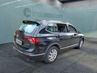 gebraucht VW Tiguan Allspace 2.0 TDI DSG Highline R-Line 4Motion, Panoramadach, Navi, LED, App-Connect