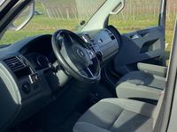 Usata VW Multivan 140 CV (102 kW) 2011 Grigio Monovolume