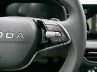 Neu Skoda Scala Selection 150 PS (110 kW) 2025 Raceblau metallic Kleinwagen