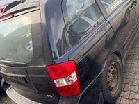 Gebraucht Kia Carnival LX 185 PS (136 kW) 2010 Midnight black Van / Kleinbus