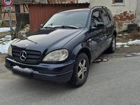 Gebraucht Mercedes ML320 218 PS (160 kW) 2002 Schwarz SUV
