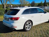 Gebraucht Audi A4 Ambiente 150 PS (110 kW) 2019 Weiß Kombi