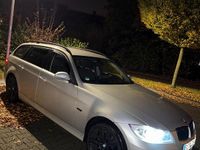 Gebraucht BMW 318 129 PS (94 kW) 2007 Silber Kombi