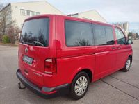 Gebraucht VW T6 114 PS (83 kW) 2018 Rot Van