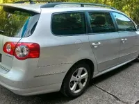 Gebraucht VW Passat 105 PS (77 kW) 2010 Grau Kombi
