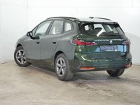 Gebraucht BMW 220 170 PS (125 kW) 2025 Sanremo green metallic Kombi