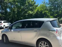 Gebraucht Toyota Verso 126 PS (92 kW) 2012 Grau Van / Kleinbus
