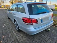Gebraucht Mercedes 220 2014 Silber Kombi