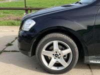 Gebraucht Mercedes ML280 220 PS (161 kW) 2007 Schwarz SUV